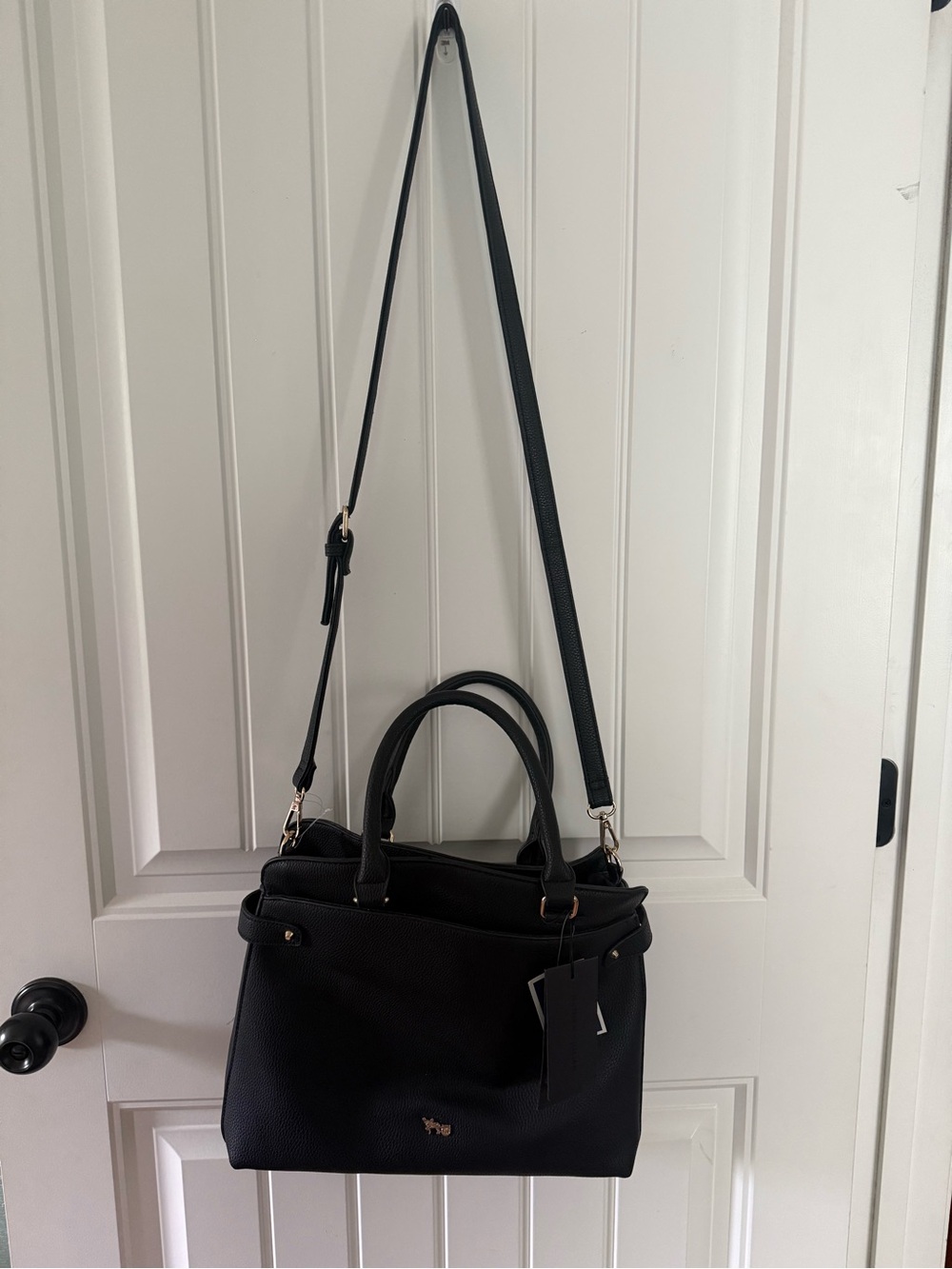 Black Leather Satchel Handbag - Classic Everyday Tote